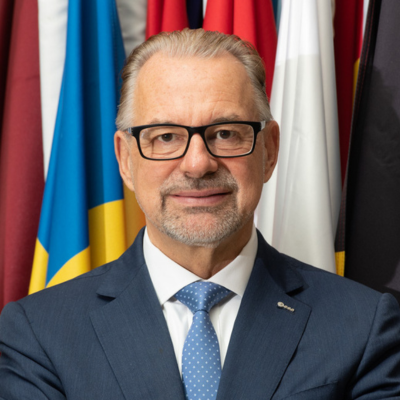 Josef Aschbacher